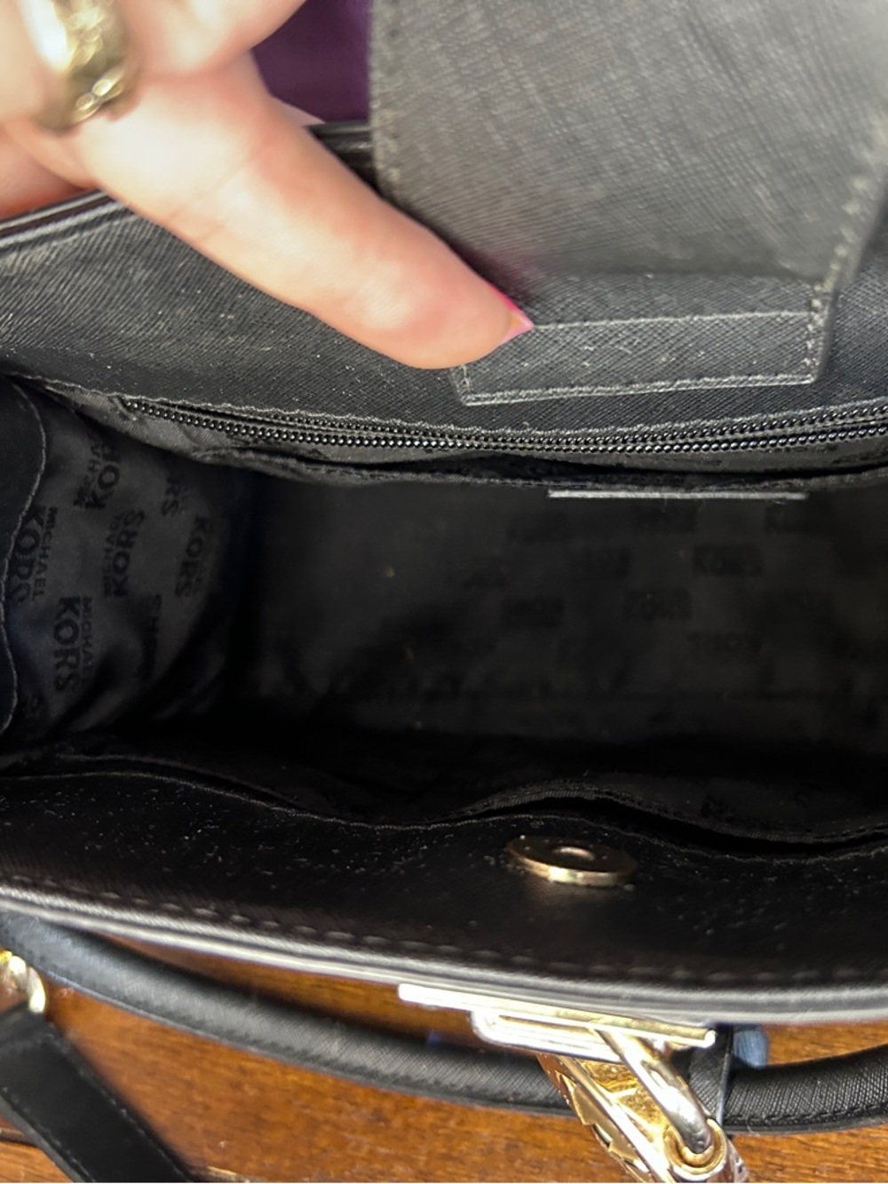 Michael Kors Hamilton Satchel Black Leather | Gold Lock | - Picture 10 of 16